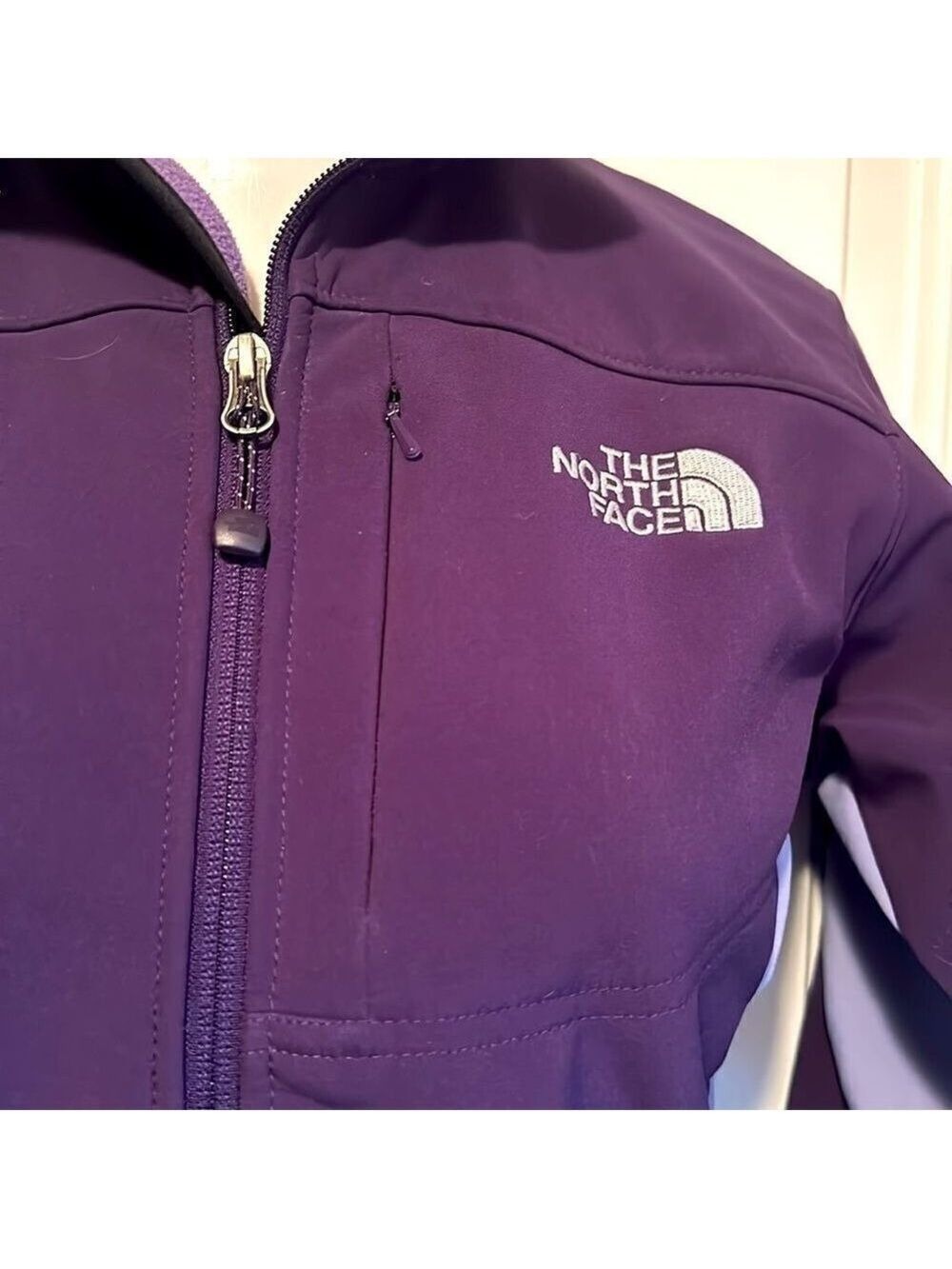 North Face Jacket - Picture 5 of 12